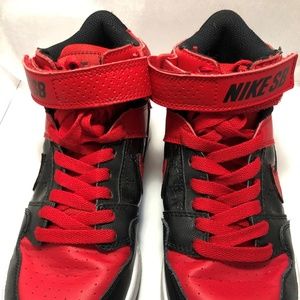 Nike Youth Morgan Mid 2 JR Skate Shoes Size 4Y